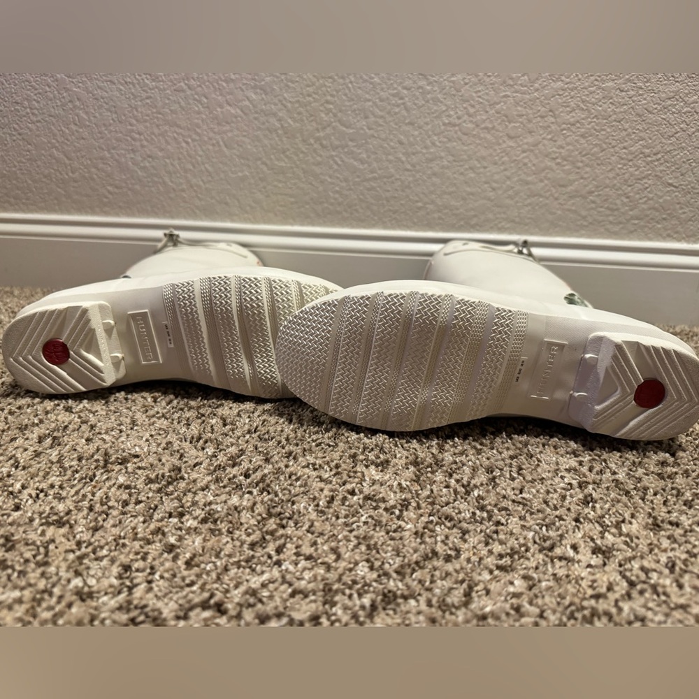 NWOT Hunter Original Limited Edition Tall Botanical Boot Shaded White Rain Boots - Picture 9 of 10